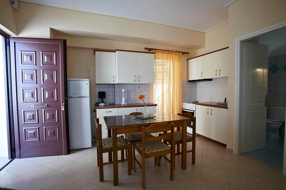 Sunday Apartments Náuplia Quarto foto